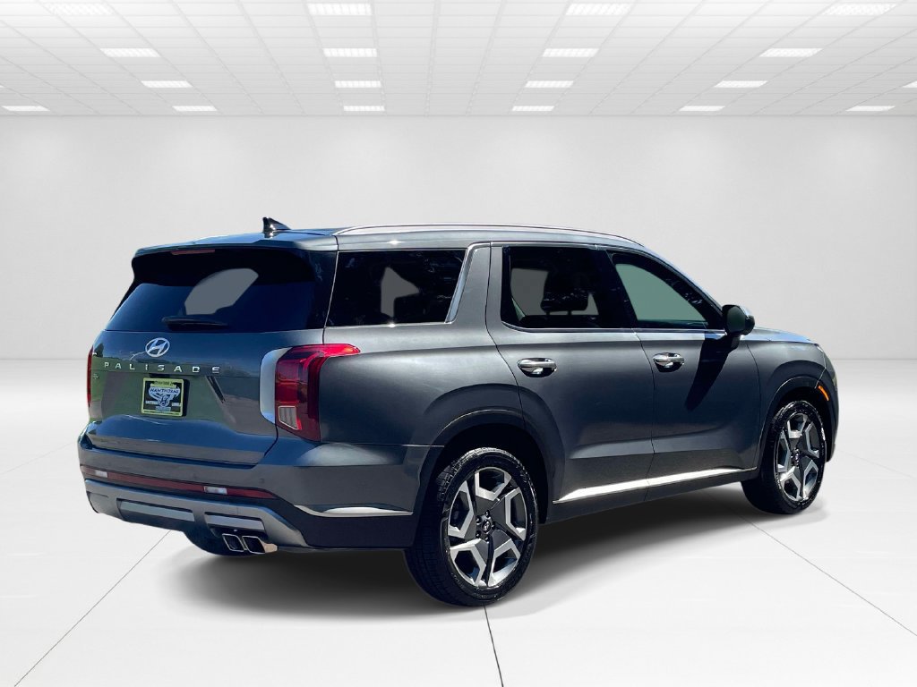 Certified 2025 Hyundai Palisade SEL FWD image 6