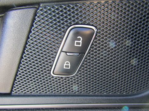 Used 2024 Ford Edge SE AWD/4WD image 25