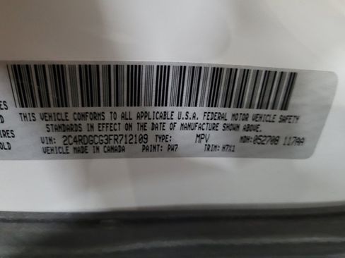 Used 2015 Dodge Grand Caravan SXT w/ Rear Park Assist Package FWD image 33