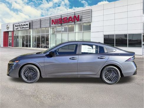 New 2026 Nissan Sentra SV w/ SV Convenience Package FWD image 7