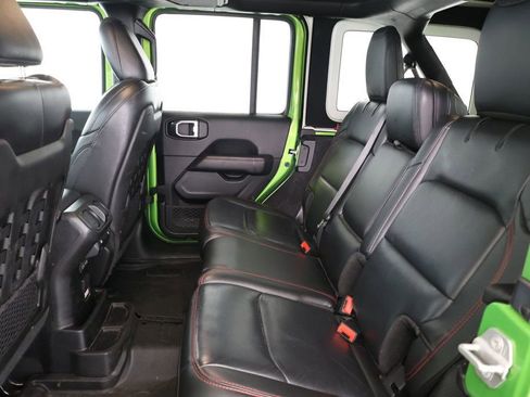 Used 2019 Jeep Wrangler Unlimited Rubicon image 21