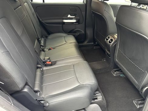 Used 2023 Mercedes-Benz EQB 300 4MATIC w/ Exclusive Package image 37