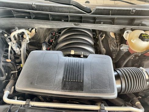 Certified 2025 GMC Yukon XL Denali AWD/4WD image 31