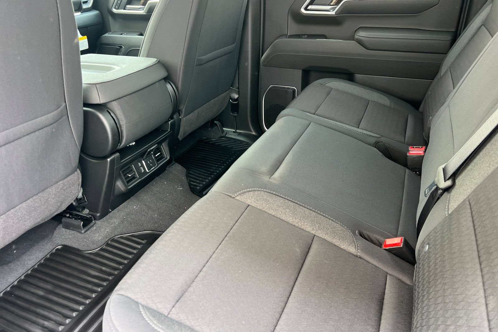 New 2026 Chevrolet Silverado 1500 Custom Trail Boss AWD/4WD image 9