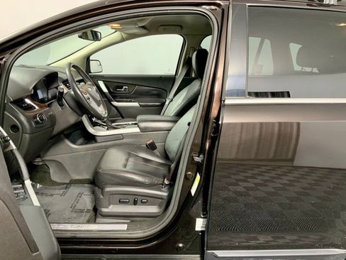 Used 2013 Ford Edge Limited image 16