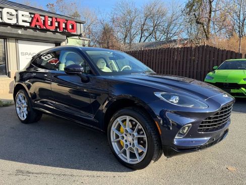 Used 2021 Aston Martin DBX Sport Utility 4D image 3
