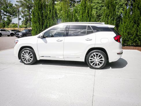 Used 2023 GMC Terrain Denali AWD/4WD image 7