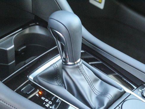 New 2026 MAZDA MAZDA3 2.5 Turbo Sedan w/Premium Plus image 21