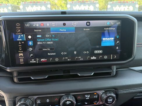 Used 2024 Jeep Wrangler Unlimited Rubicon 392 AWD/4WD image 32