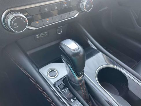 Used 2024 Nissan Altima 2.5 SR FWD image 41