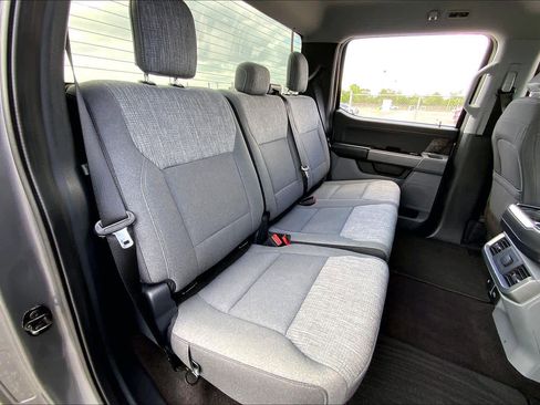 Used 2021 Ford F150 XLT w/ Equipment Group 302A High image 19