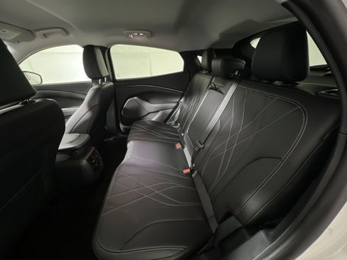 Used 2024 Ford Mustang Mach-E Select w/ Comfort Package Lite image 24