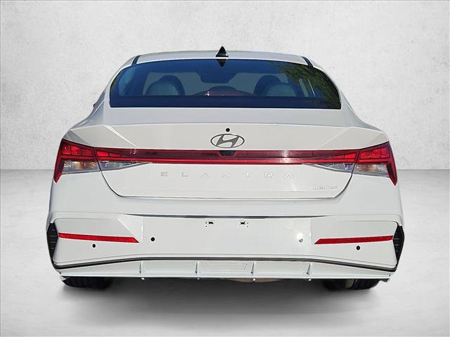 Used 2024 Hyundai Elantra Limited FWD image 6