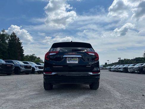 Used 2023 GMC Terrain Denali w/ Black Diamond Edition AWD/4WD image 7