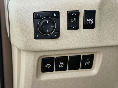 Used 2019 Lexus GX 460 Luxury AWD/4WD image 17