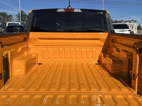 New 2026 Ford Maverick XLT w/ Black Appearance Package image 19