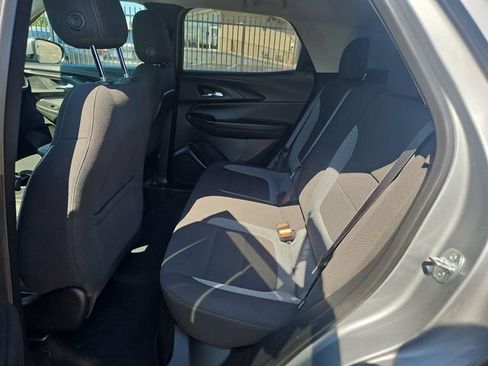 Used 2023 Chevrolet TrailBlazer LT w/ Convenience Package FWD image 25