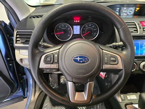 Used 2017 Subaru Forester 2.5i Premium w/ All-Weather Package image 22