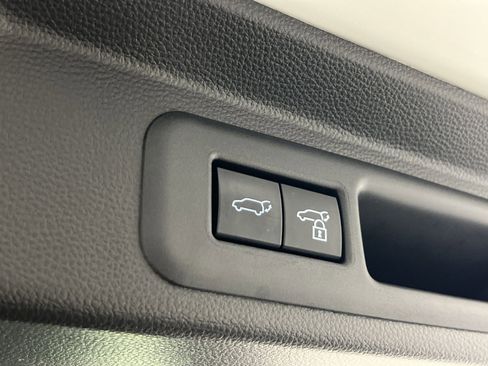 Used 2024 Toyota Sequoia Limited image 27