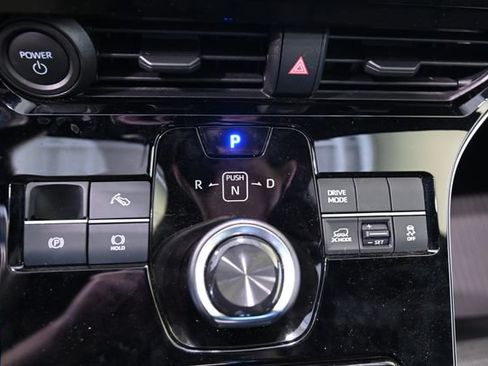 Certified 2025 Subaru Solterra AWD/4WD image 21