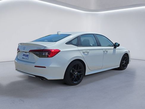 Used 2022 Honda Civic Sport image 4