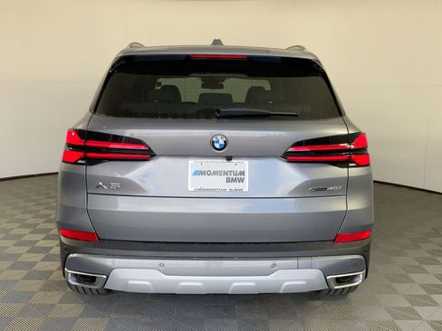 New 2026 BMW X5 sDrive40i w/ Premium Package image 8