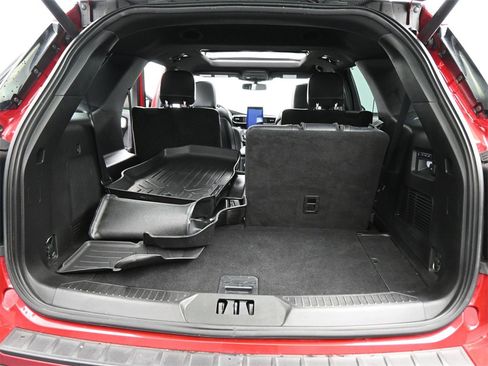 Used 2020 Ford Explorer ST w/ Premium Technology Package image 21