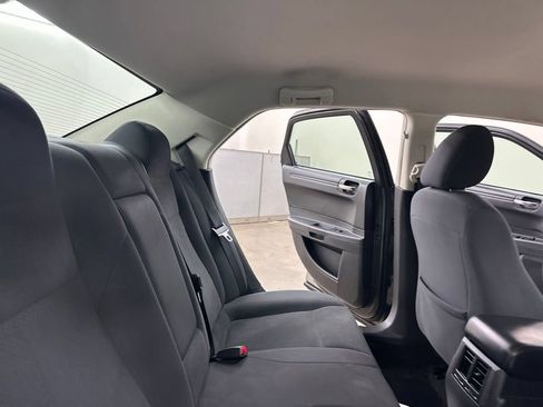 Used 2008 Chrysler 300 LX RWD image 25