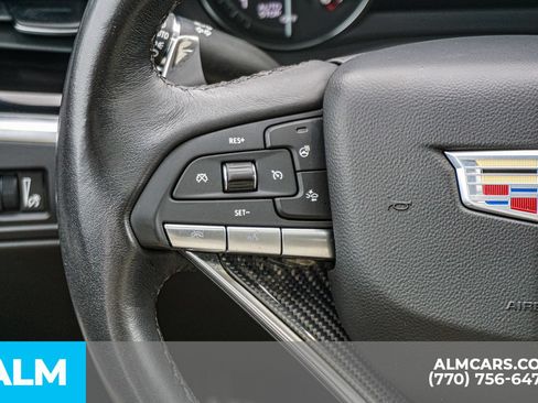 Used 2023 Cadillac XT6 Sport w/ Technology Package AWD/4WD image 31