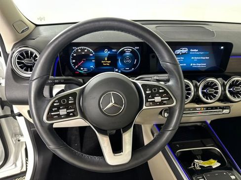 Used 2023 Mercedes-Benz EQB 300 4MATIC w/ Pinnacle Package image 14