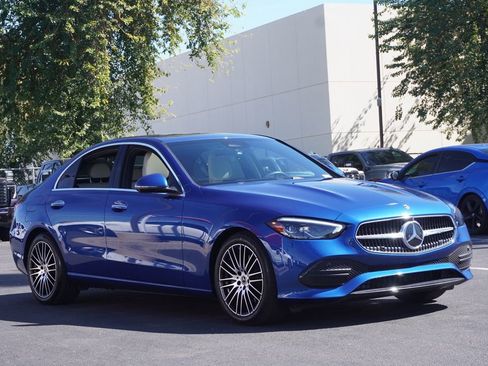 Used 2025 Mercedes-Benz C 300 Sedan image 4