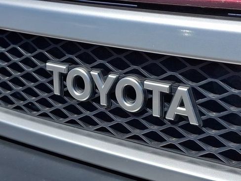 Used 2007 Toyota FJ Cruiser 4WD image 32