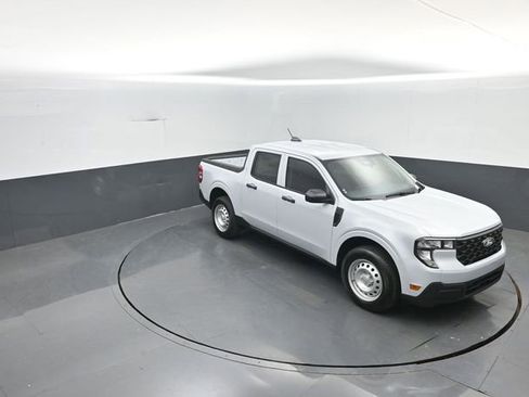New 2026 Ford Maverick XL FWD image 21