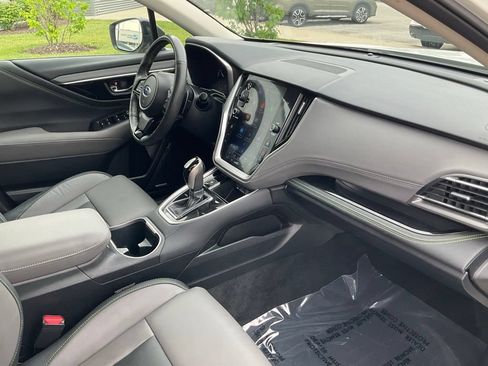 Used 2024 Subaru Outback Onyx Edition AWD/4WD image 16