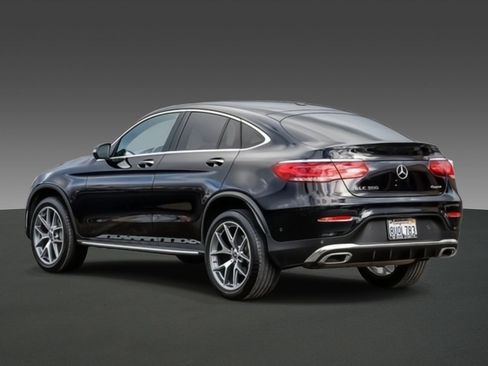 Used 2021 Mercedes-Benz GLC 300 4MATIC Coupe image 2