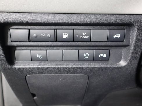 New 2025 Mitsubishi Outlander SEL image 41