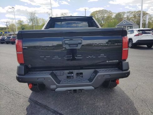 New 2026 Toyota Tacoma 4x4 Double Cab Hybrid image 11