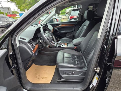 Used 2021 Audi Q5 2.0T Premium Plus w/ Premium Plus Package AWD/4WD image 14