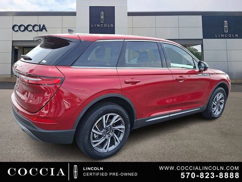 Certified 2024 Lincoln Corsair AWD w/ Equipment Group 101A image 4
