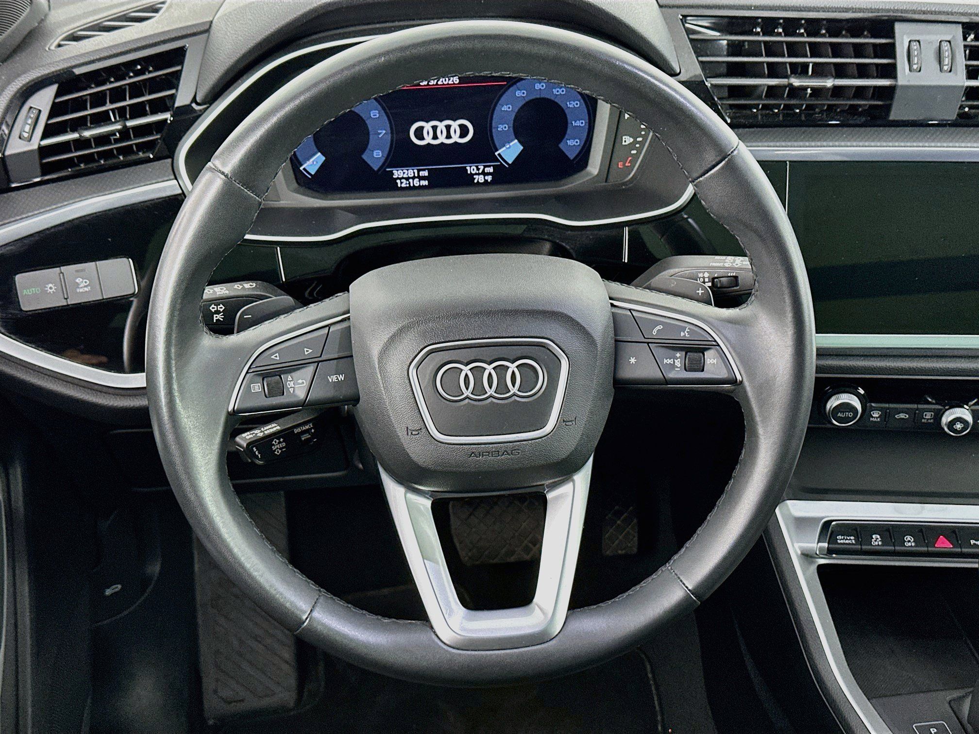 Used 2025 Audi Q3 2.0T Premium AWD/4WD image 18