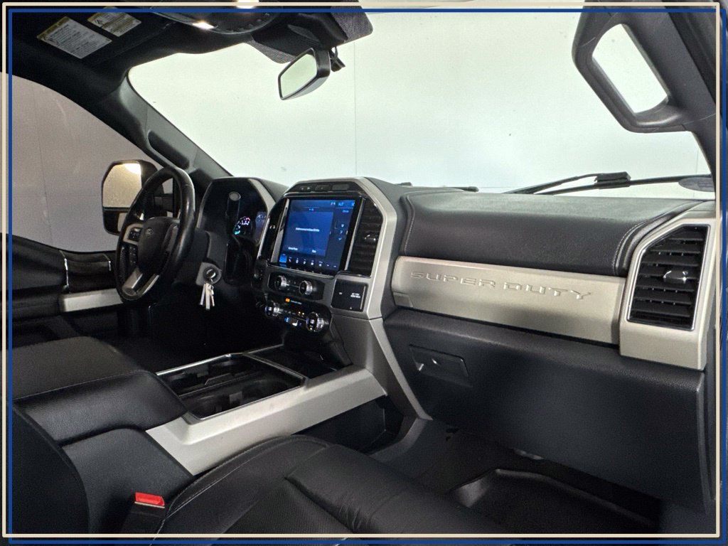 Used 2022 Ford F250 Lariat w/ Black Appearance Package AWD/4WD image 46