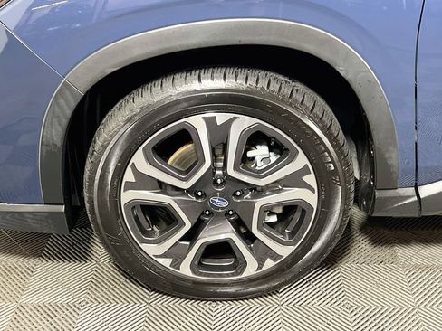 Used 2023 Subaru Ascent Limited w/ Technology Package AWD/4WD image 27