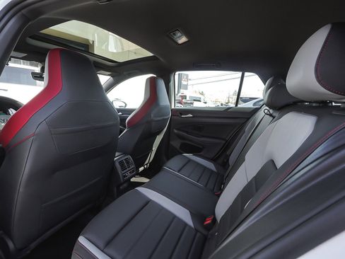 Used 2024 Volkswagen GTI Autobahn image 33