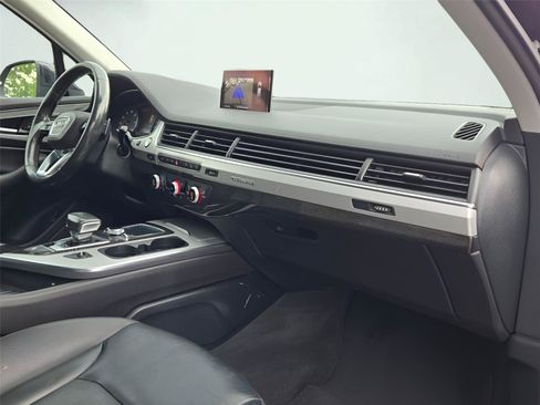 Used 2019 Audi Q7 2.0T Premium w/ Convenience Package AWD/4WD image 5