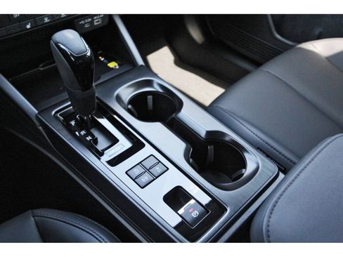 New 2026 Subaru Outback Limited AWD/4WD image 23