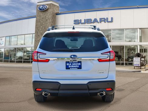 New 2025 Subaru Ascent Limited image 3