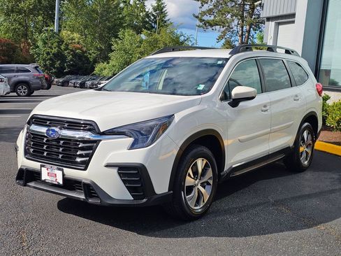 Certified 2025 Subaru Ascent Premium AWD/4WD image 3