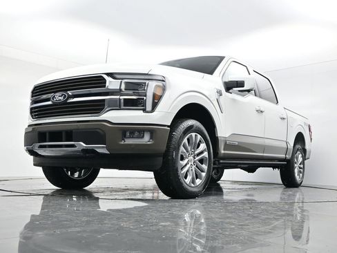 New 2025 Ford F150 King Ranch w/ FX4 Off-Road Package image 41