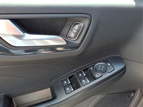 Used 2024 Ford Escape ST-Line w/ Tech Pack #1 FWD image 13