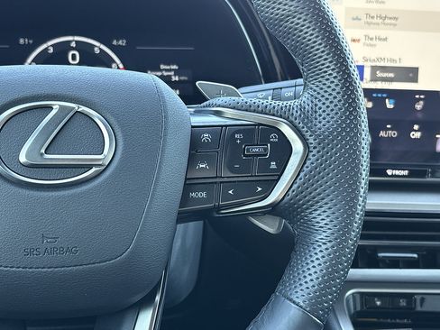 Used 2025 Lexus TX 350 AWD w/ Technology Package image 22